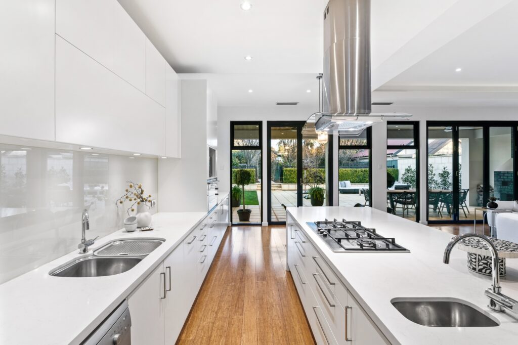 luxury feature home kitchen